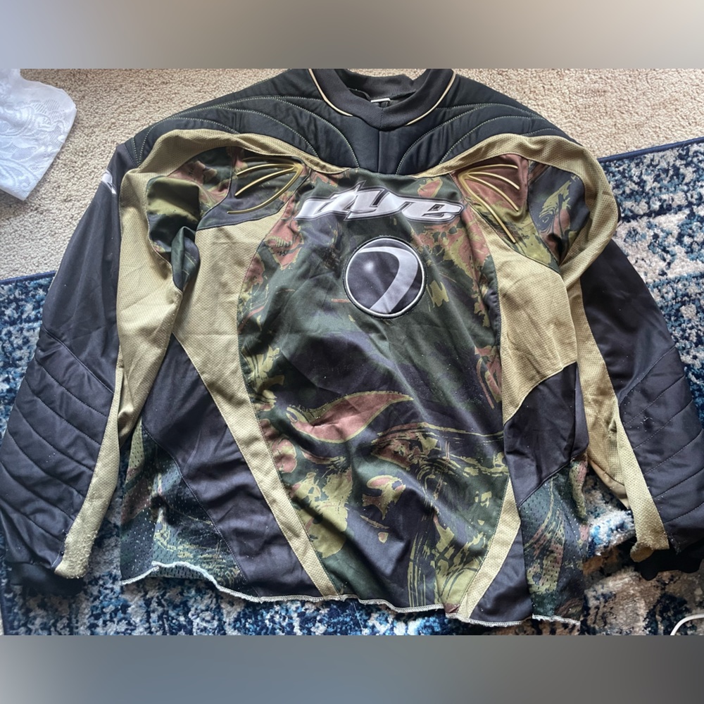 Dye Cam Camo paintball jersey
